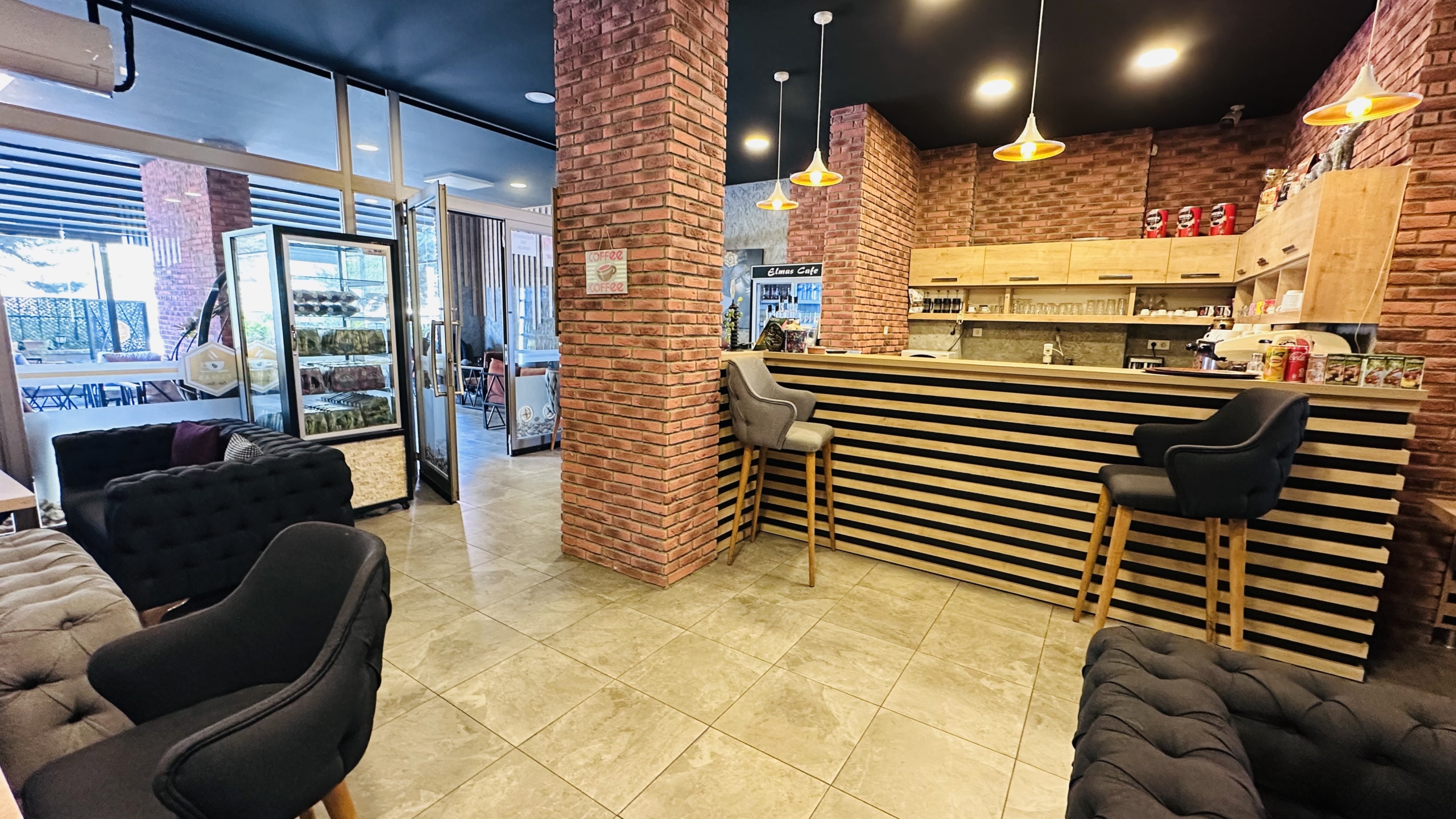 BALKAN MAHALLESİNDE DEVREN KİRALIK KURULU DÜZEN KAFE/PASTANE