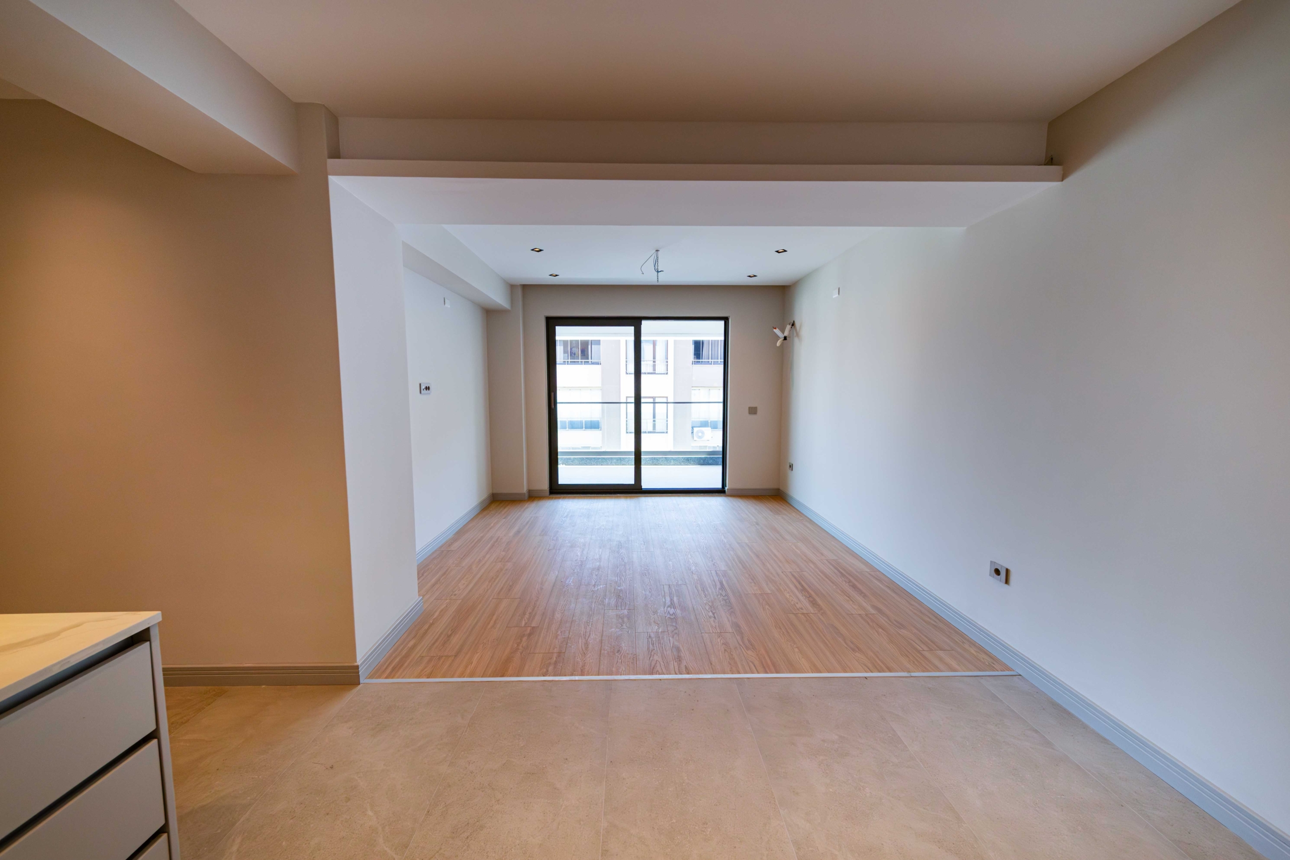 MT-28 LENTUS ÖZLÜCE ! ÅžEHRİN TAM KALBİNDE SATILIK LÜKS 2+1 DAİRE…