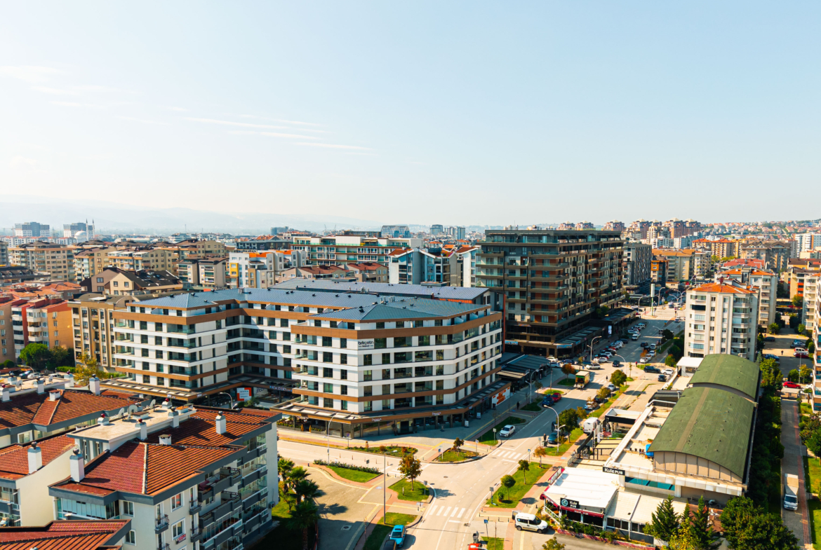 LENTUS ÖZLÜCE ! ŞEHRİN TAM KALBİNDE SATILIK LÜKS 2+1 DAİRE…