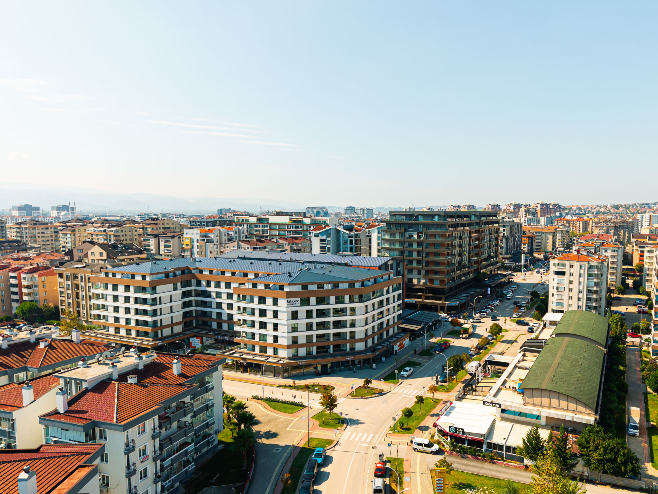 MT-6244 LENTUS ÖZLÜCE ! ÅžEHRİN TAM KALBİNDE SATILIK LÜKS 2+1 DAİRE…