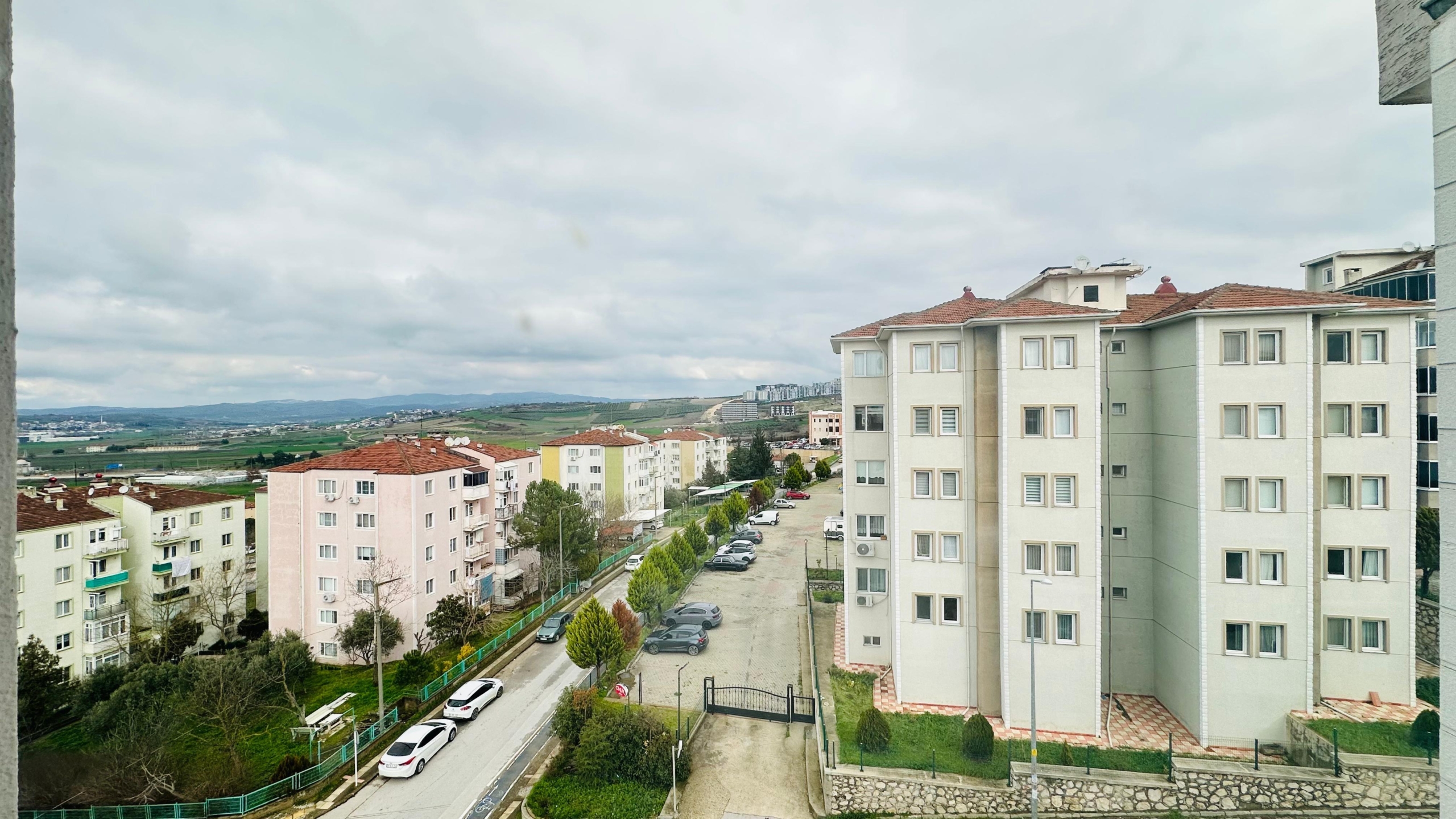 WhatsApp Image 2026-06-23 at 17.17.25 (1) Kurtuluş’ta Acil Satılık 3+1 Daire: 135m², Nezih Konum