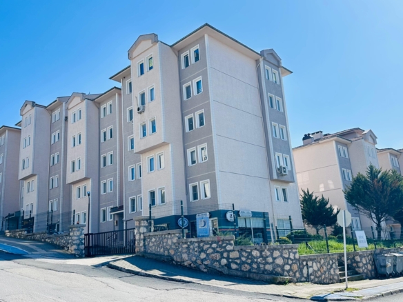 Kurtuluş’ta Acil Satılık 3+1 Daire: 135m², Nezih Konum