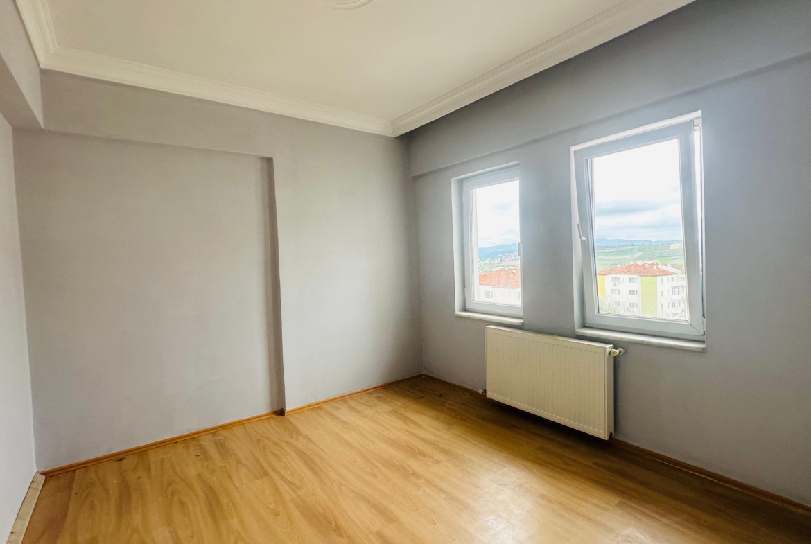 Kurtuluş’ta Acil Satılık 3+1 Daire: 135m², Nezih Konum