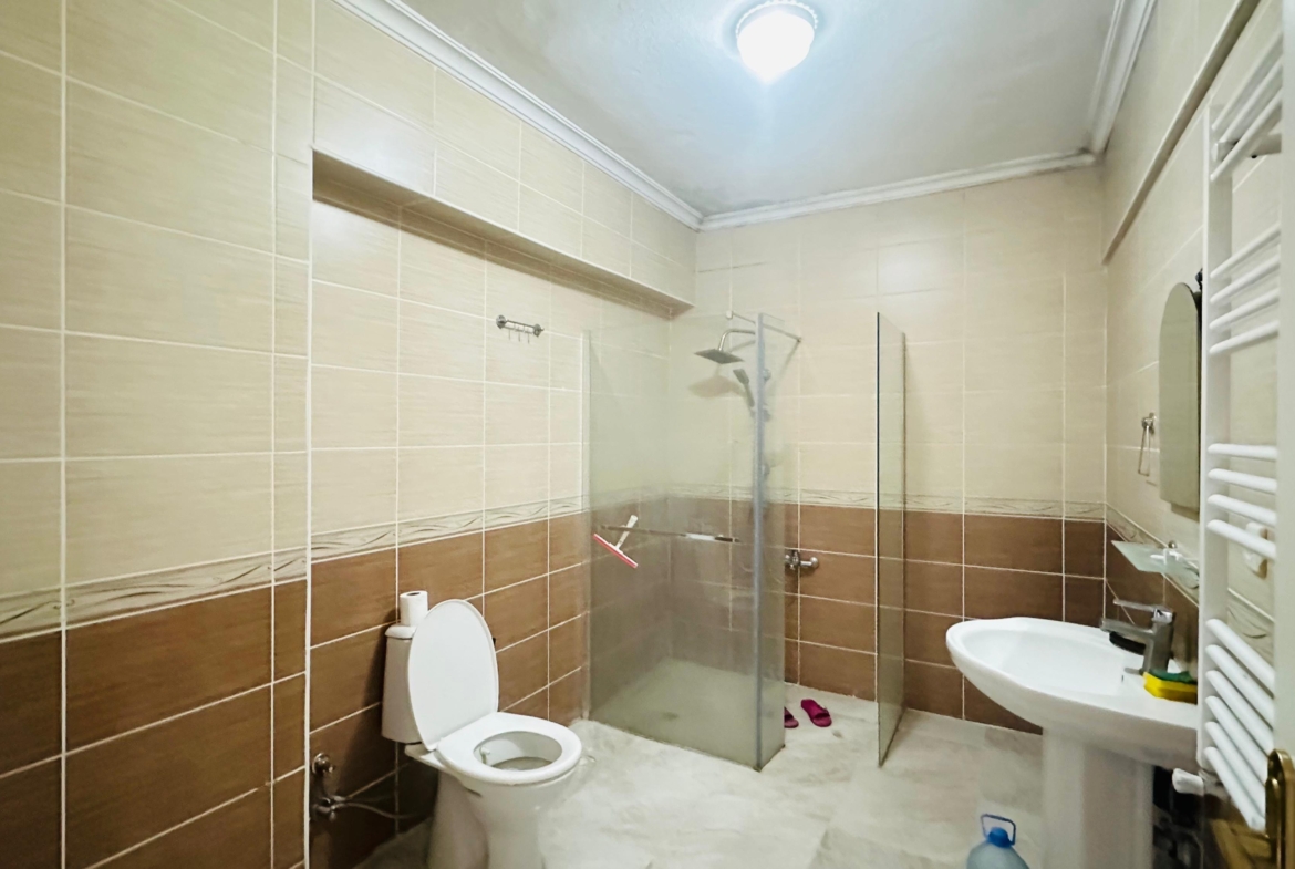 Kurtuluş’ta Acil Satılık 3+1 Daire: 135m², Nezih Konum