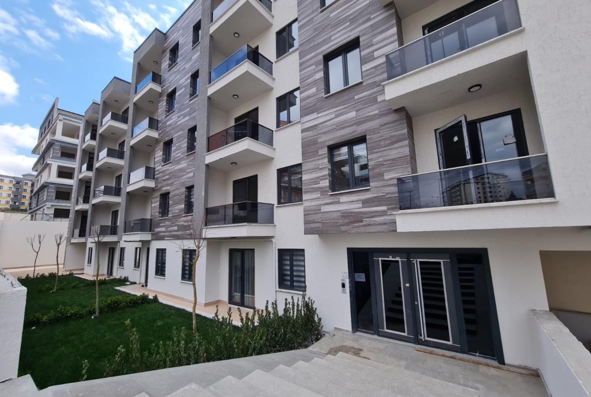 Dumlupınar’da Oruç Bulvarı’nda 2+1 Kiralık Daire