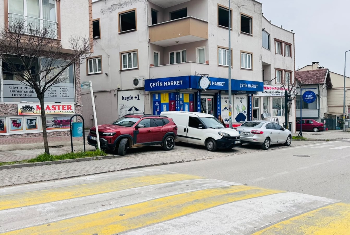 Nilüfer Üçevler’de Yüksek Cirolu Tekel Bayii Devren Kiralık