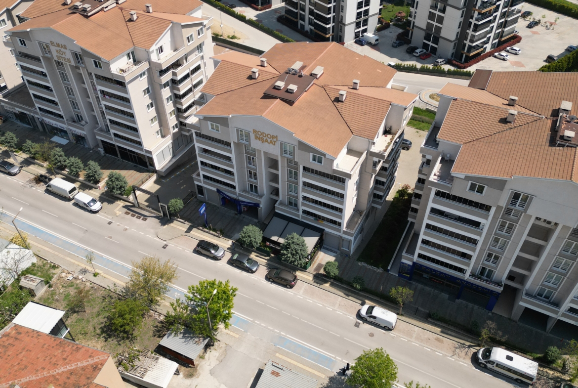 BALKAN MAHALLESİNDE DEVREN KİRALIK KURULU DÜZEN KAFE/PASTANE